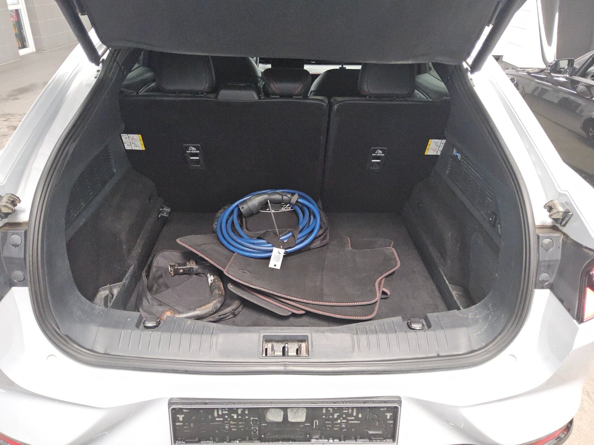 Ford Mustang Mach-E AWD Navi LED Leder RfK 360° ACC 12