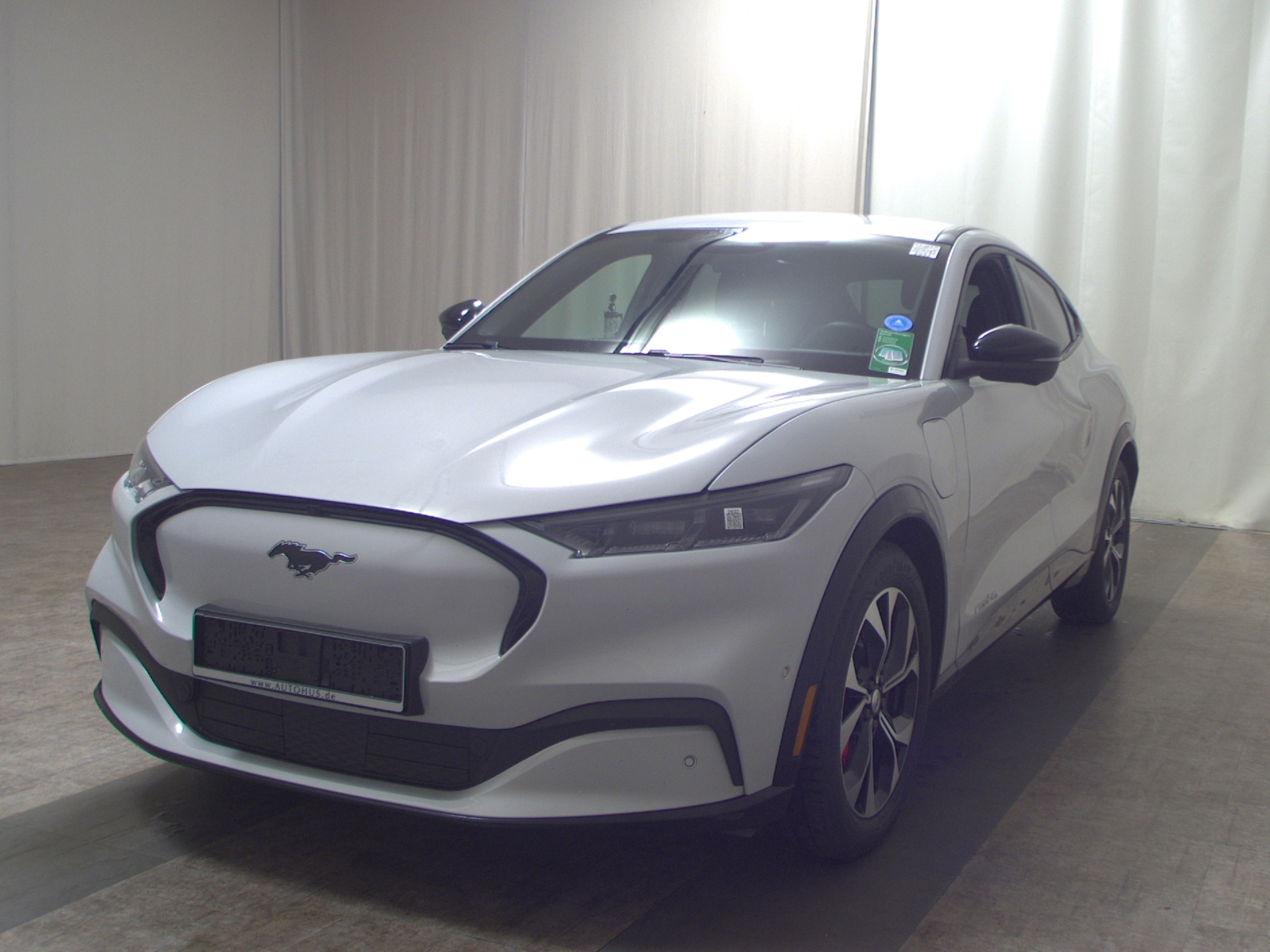 Ford Mustang Mach-E AWD Navi LED Leder RfK 360° ACC 2