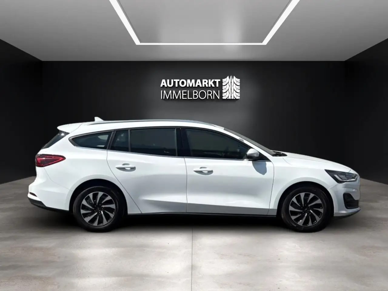 Ford Focus Titanium NaviGroß*LED*PDC*SHZ*Tempo*1Hand 11