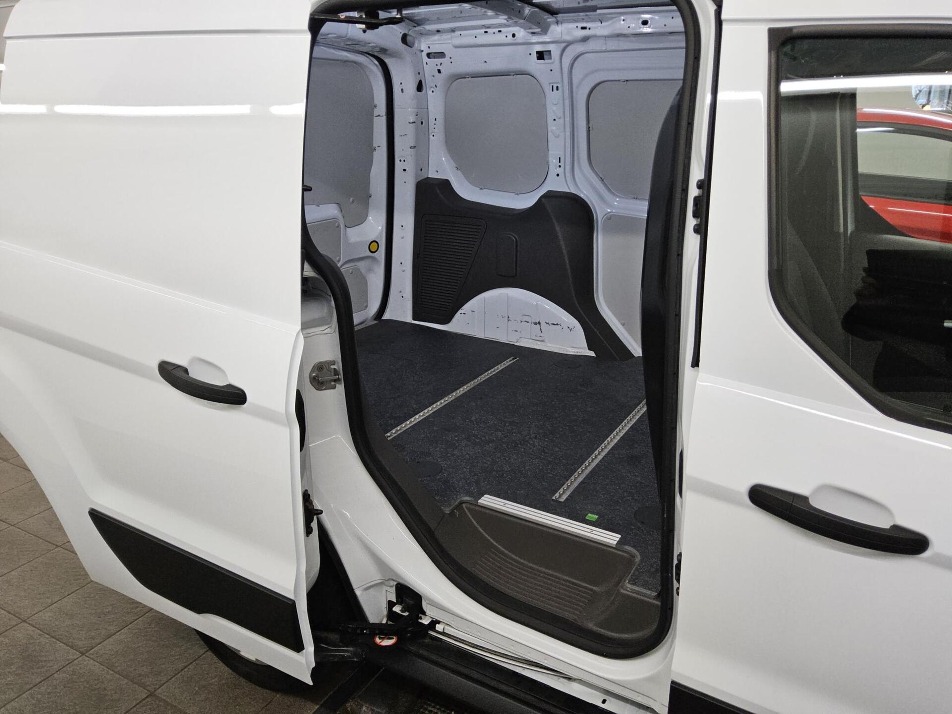 Ford Transit Connect 1.5 EB Trend L1 PDC ACC DAB BT 12