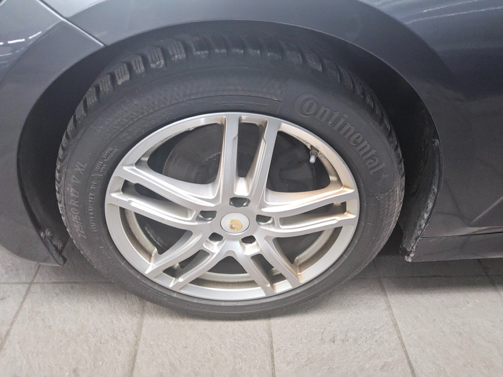 BMW 320dA M-Sport Navi LC Pro LED PDC HiFi Shz 11