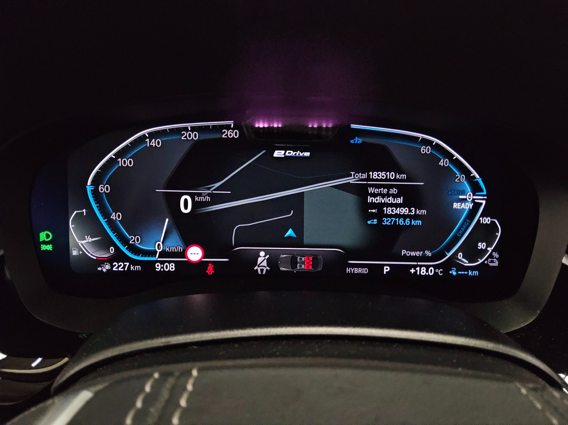 BMW 530e Touring Leder Navi Laser LC-Prof RfK AHK 8