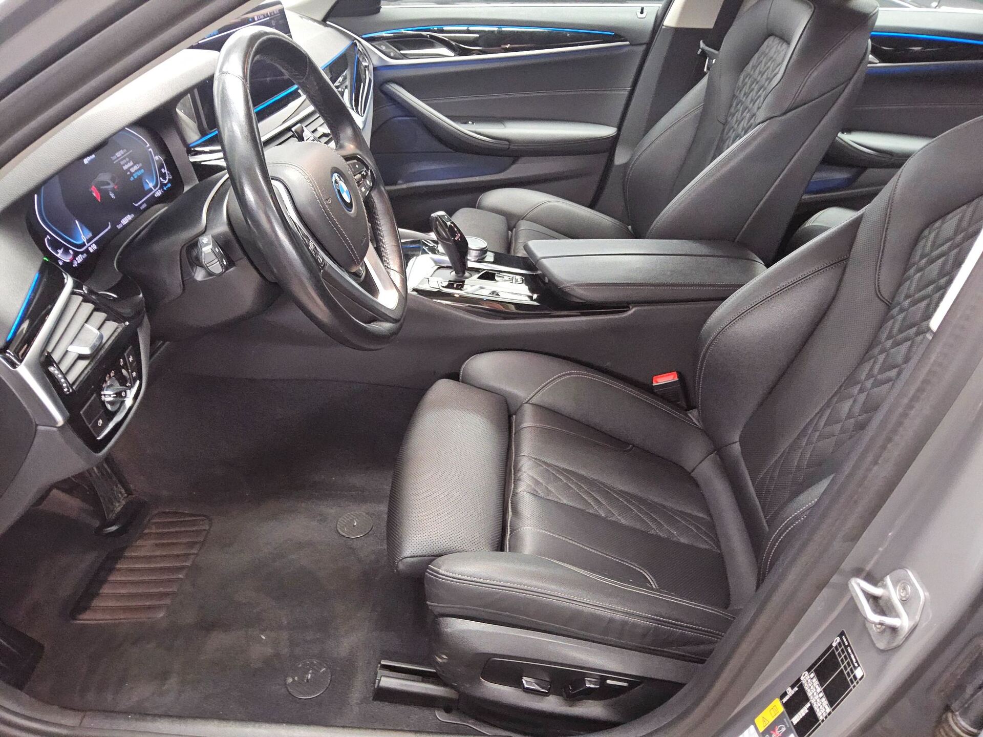 BMW 530e Touring Leder Navi Laser LC-Prof RfK AHK 9