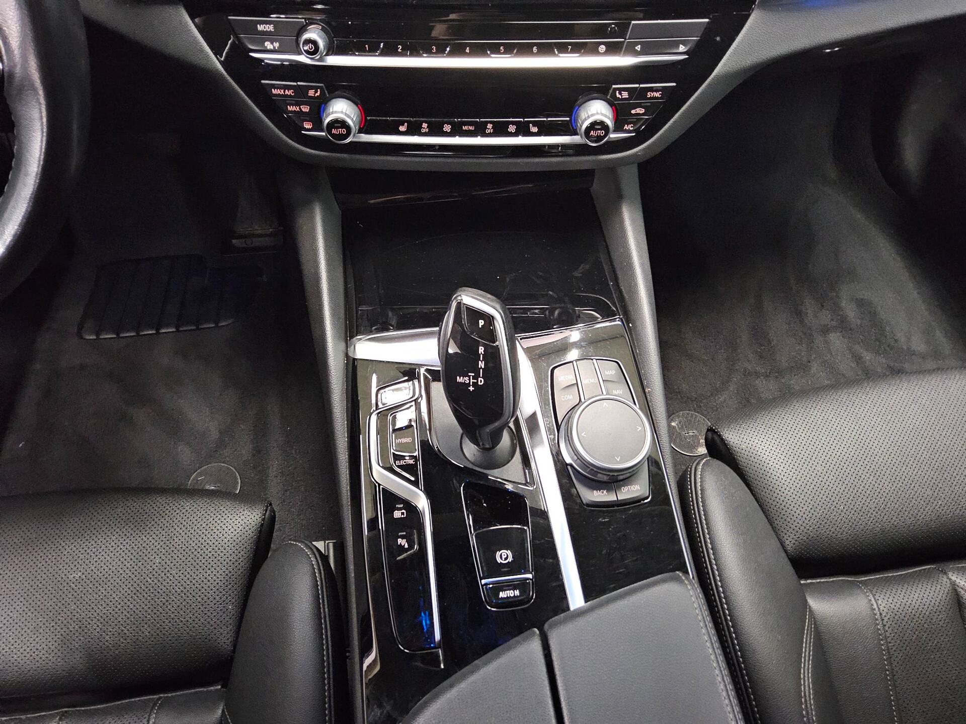 BMW 530e Touring Leder Navi Laser LC-Prof RfK AHK 6