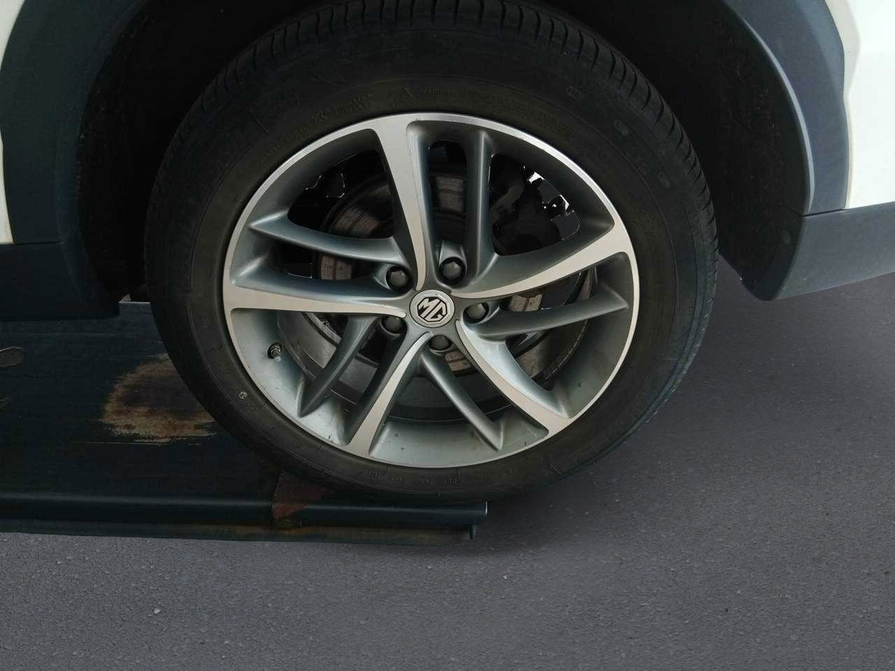 MG EHS NAVI LED LEDER SHZ RFK 12