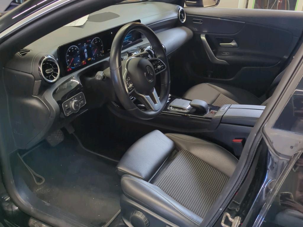 Mercedes-Benz CLA 200 SB d Progressive Pano 5