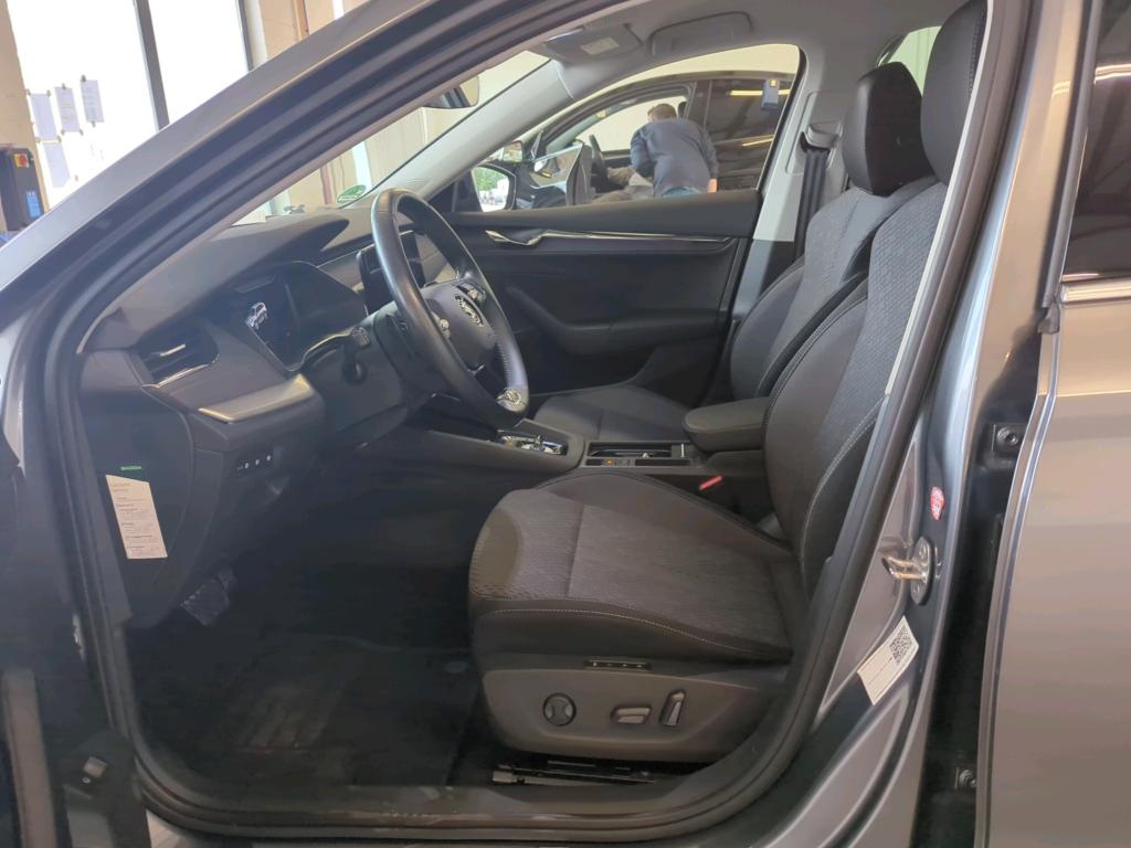 Skoda Octavia Kombi 1.4 TSI iV Style NAVI LED AID SHZ RFK 6