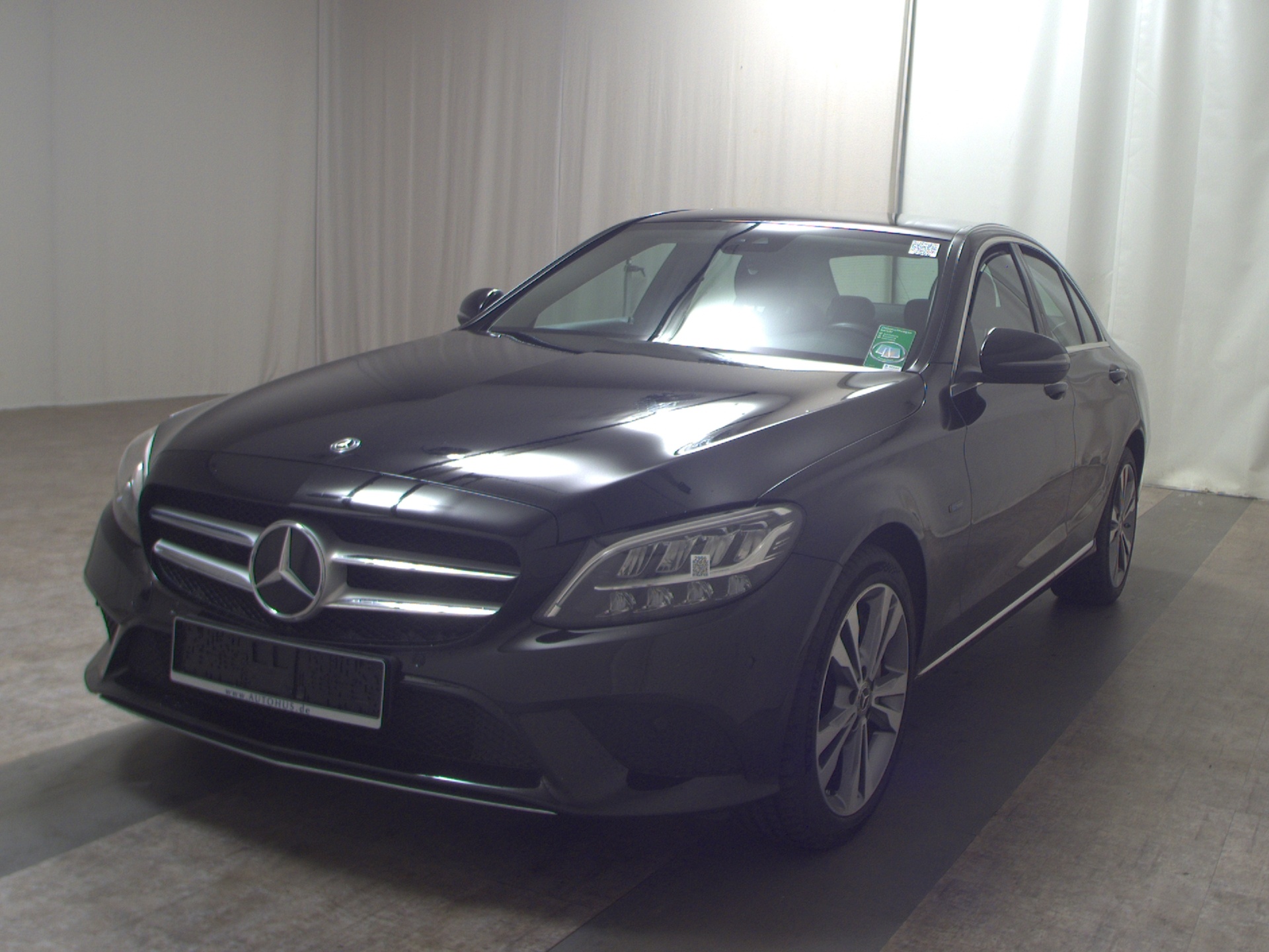 Mercedes-Benz C 300 de Avantgarde Navi LED Distronic+ PDC Shz 2