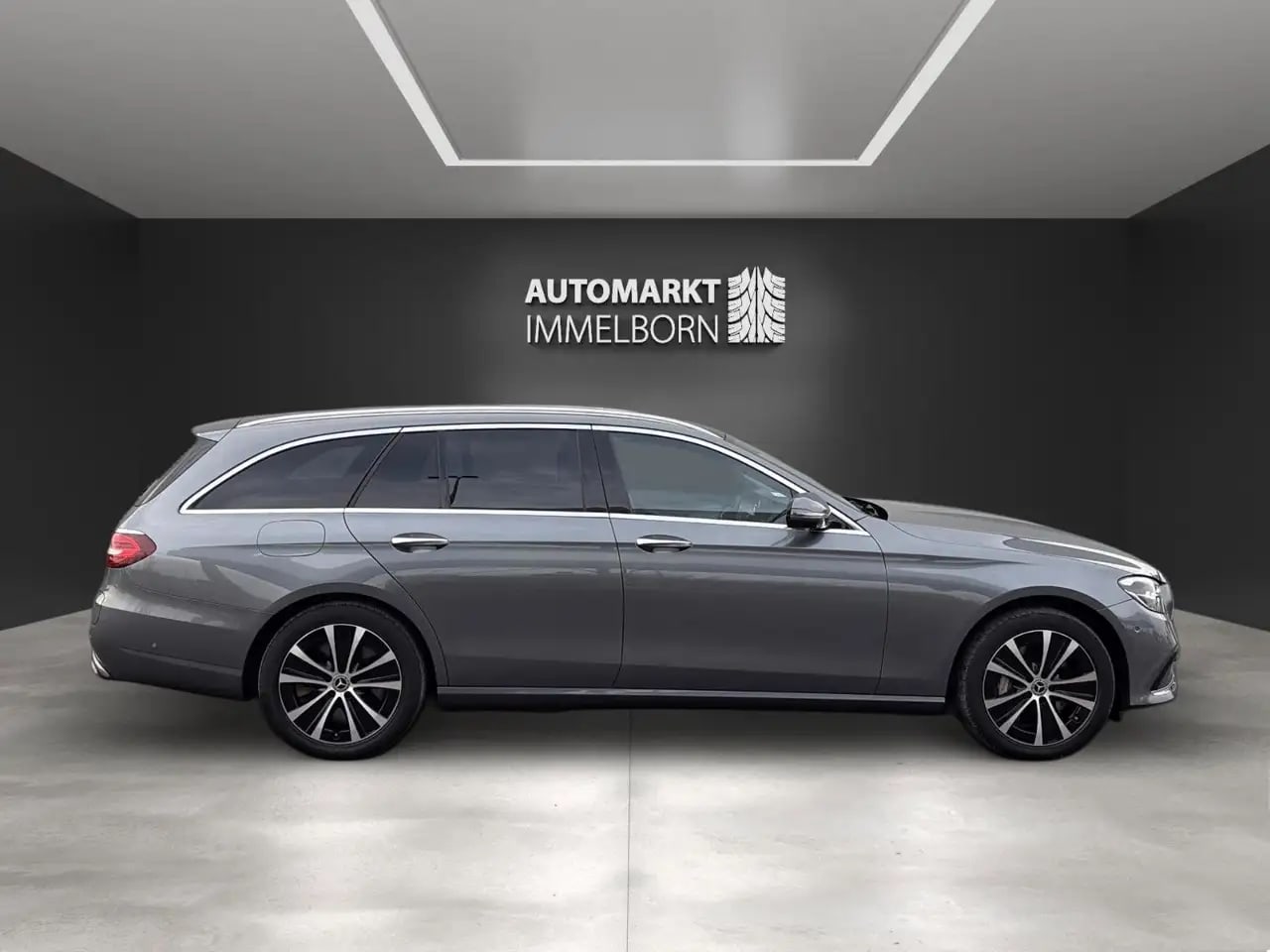 Mercedes-Benz E 300 de ALLRAD Pano*360*Distro*VollLed*SOH 95%* 11