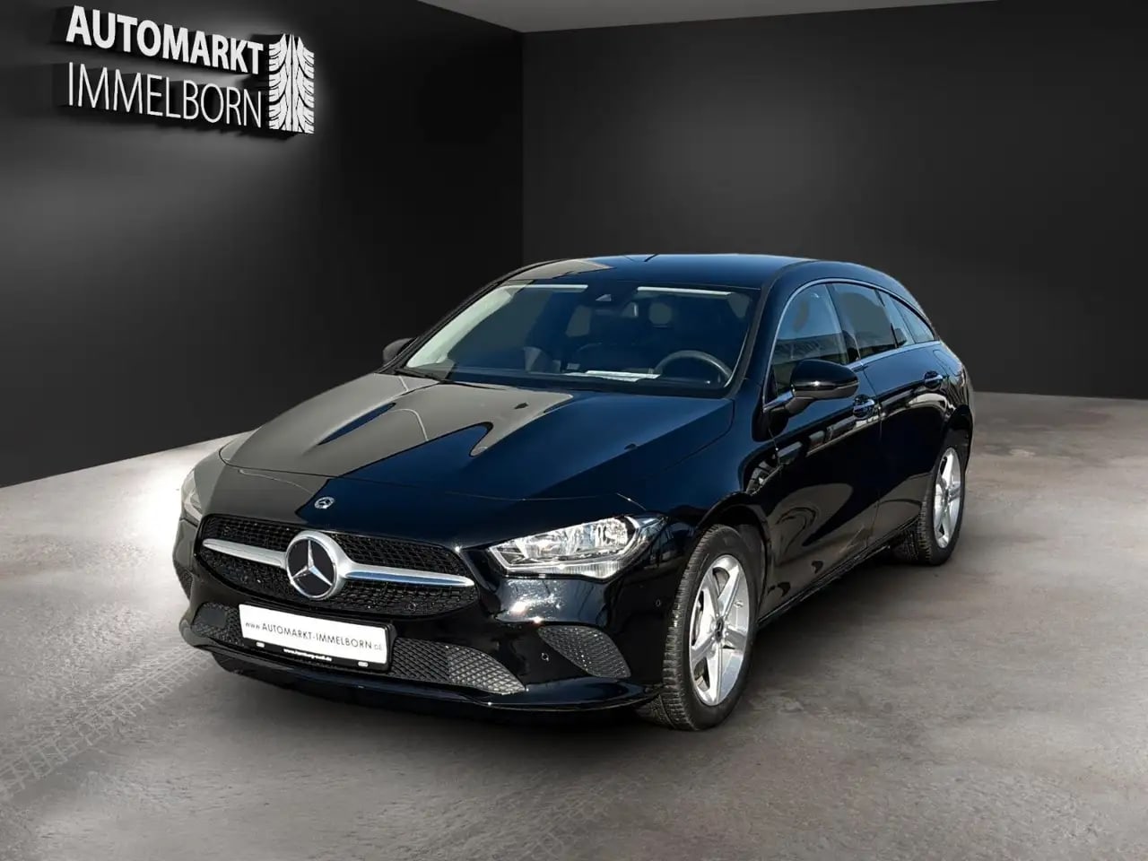 Mercedes-Benz CLA 250 AHK*LED*Leder*Navi*DAB*17*Tempo 3