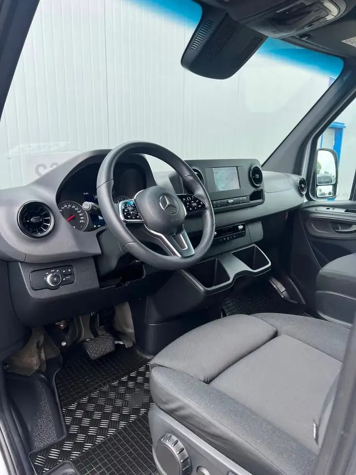 Mercedes-Benz Sprinter 314 AUTOMATIK NAVI TOTWINKEL KAMERA LED 11