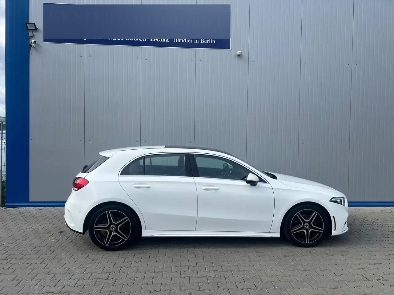 Mercedes-Benz A 180 2xAMG-LINE PANORAMA LED NAVI PARKASSISTENT 5