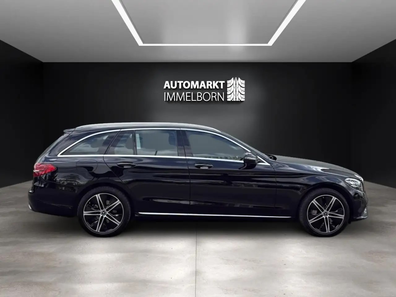 Mercedes-Benz C 300 e Exclusive Panorama*Teilleder*LED*18*DAB* 11