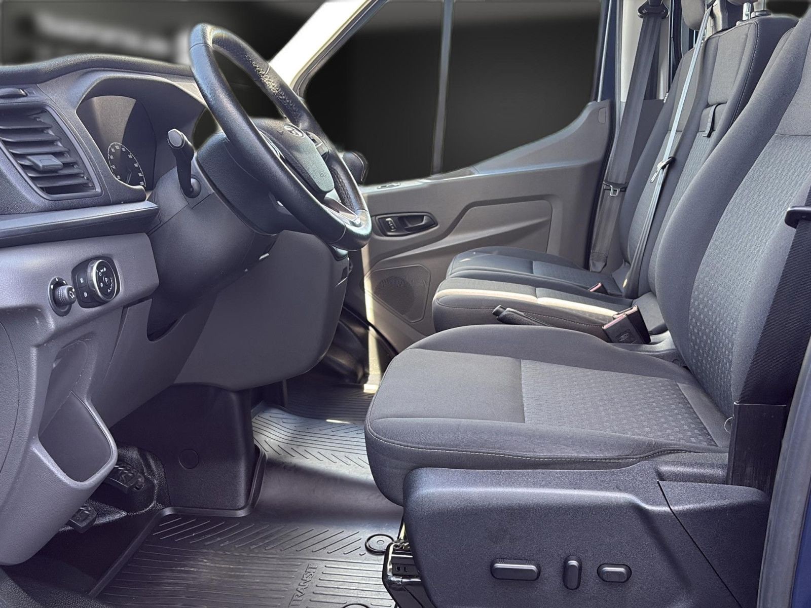Ford Transit 310 L2 Doka Trend 7-Sitze+Klima+Tempomat 7