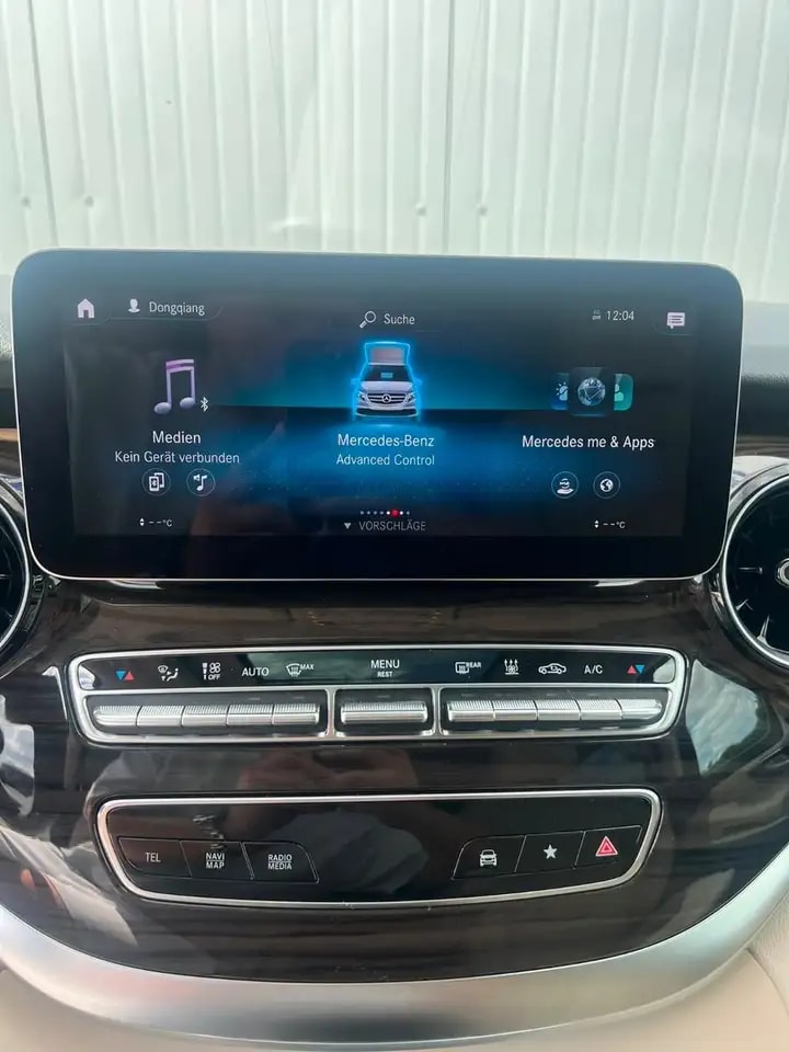 Mercedes-Benz V 300 d LANG MARCO POLO KÜCHE LEDER LED AIRMATIC 18