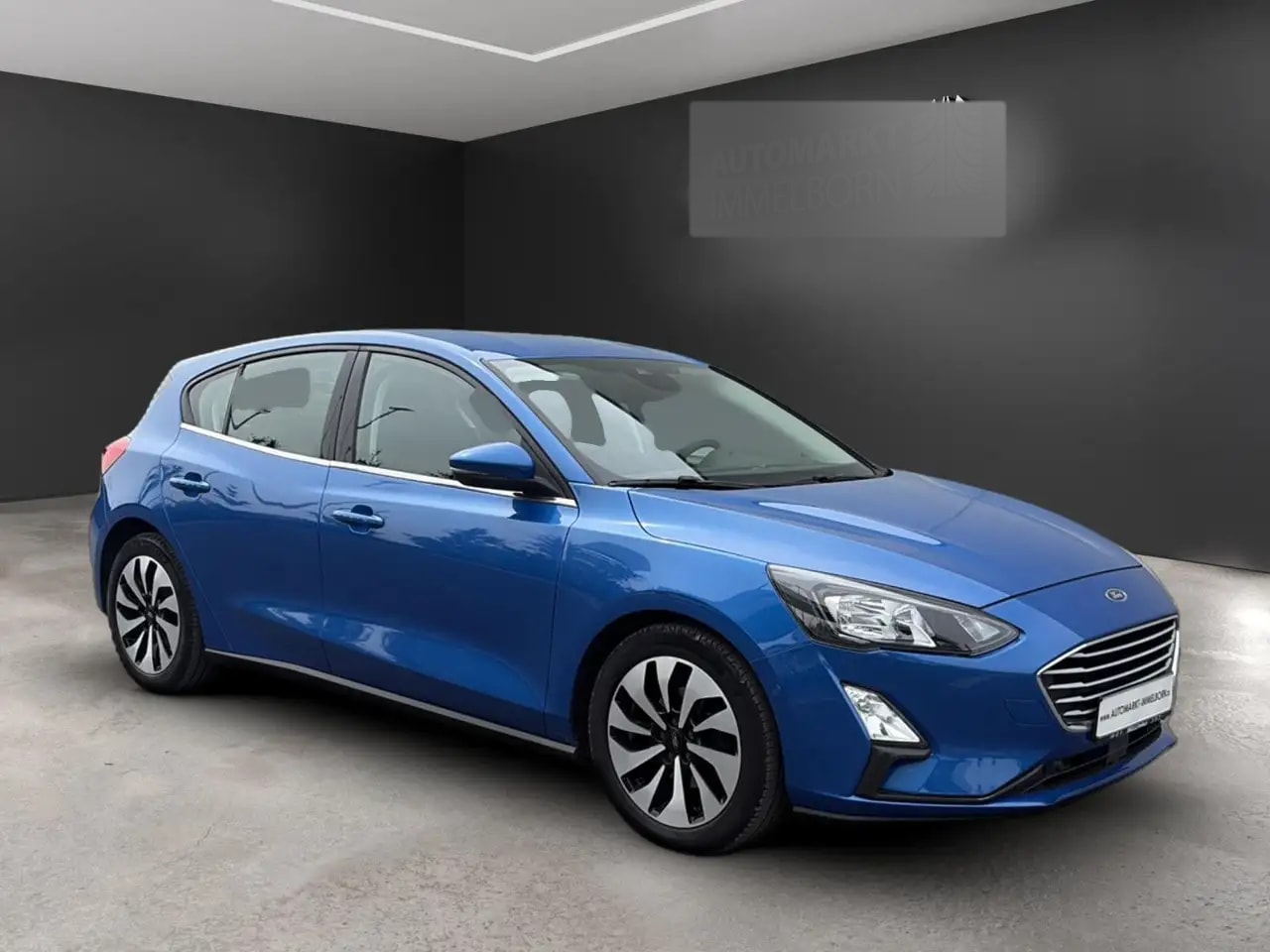 Ford Focus Automatik Kamera*AHK*17*LED*Navi*DAB*SHZ