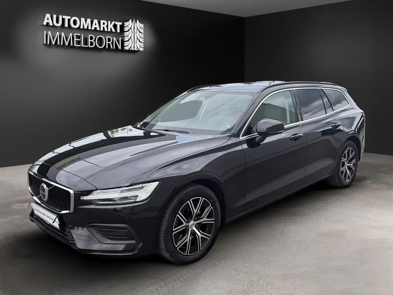 Volvo V60 Core VollLeder*LED*Kamera*4xSH*Navi*AHK 4