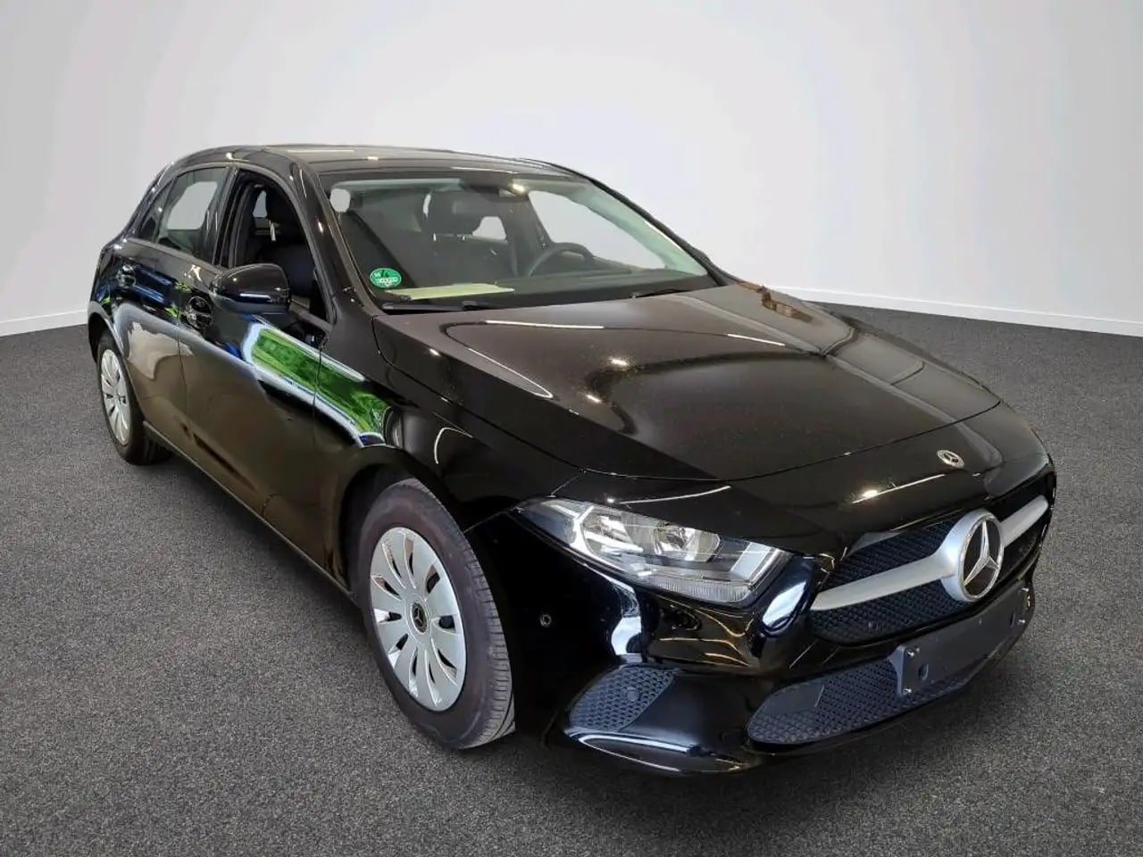 Mercedes-Benz A 180 d AUTOMATIK Kamera*Navi*DAB*SPUR*VKZ*1Hand 2