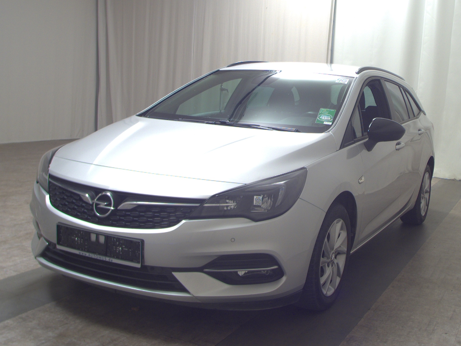 Opel Astra ST 1.2 Turbo Edition Navi Kamera Shz 2