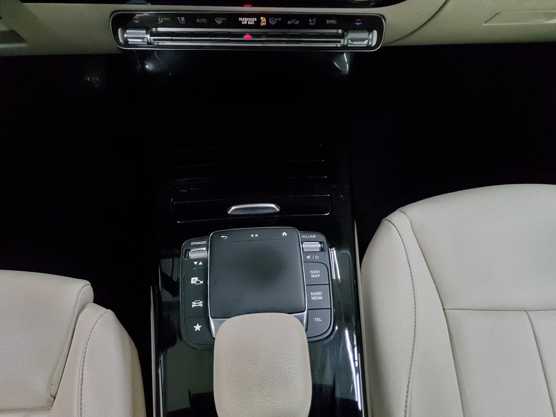 Mercedes-Benz CLA 200 SB d Progressive Navi MB-LED AHK Sound 6