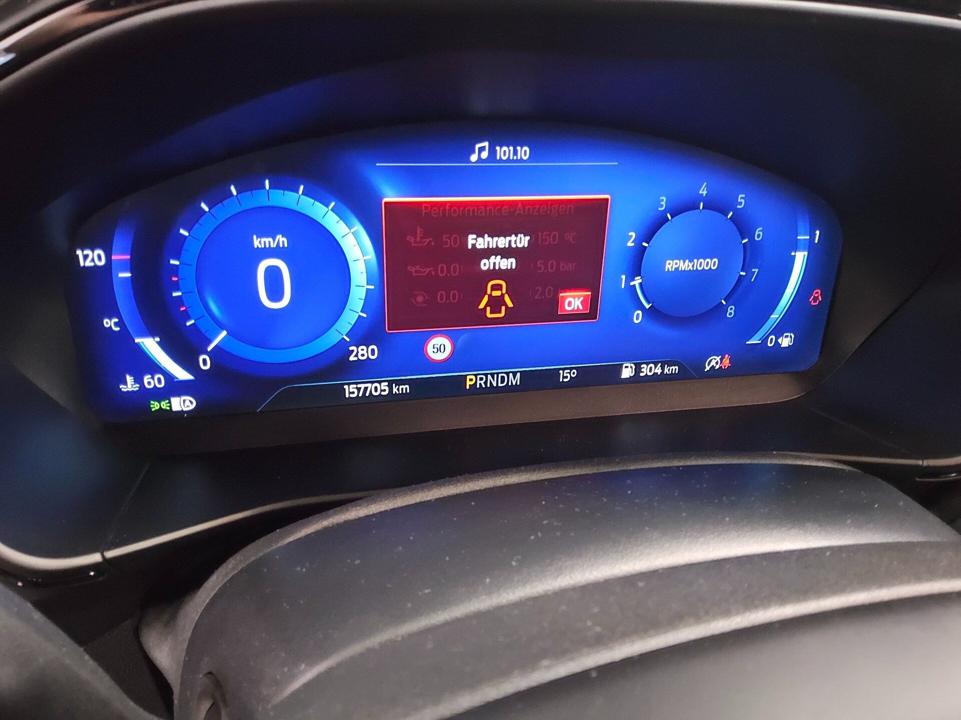 Ford Focus Turnier 2.3 ST Navi LED vc Pano ACC 10