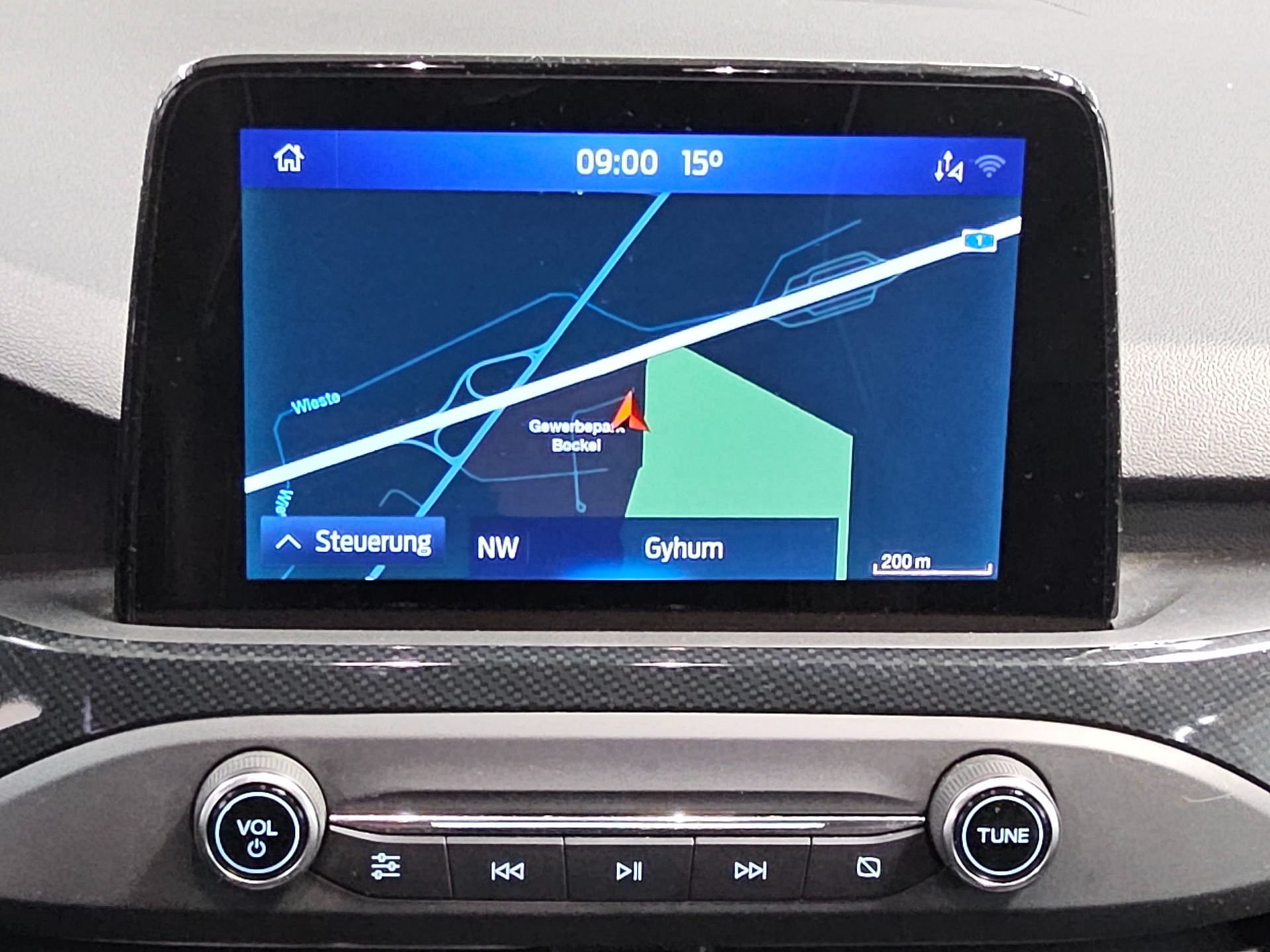 Ford Focus Turnier 2.3 ST Navi LED vc Pano ACC 7