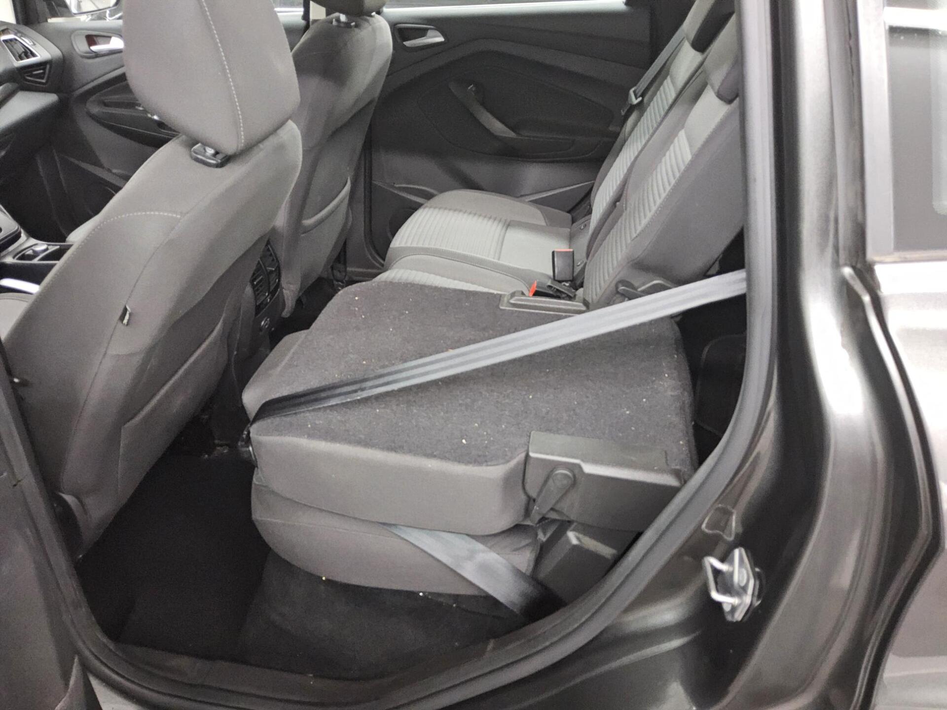 Ford C-Max 1.5 TDCi Titanium Navi PDC Shz 12