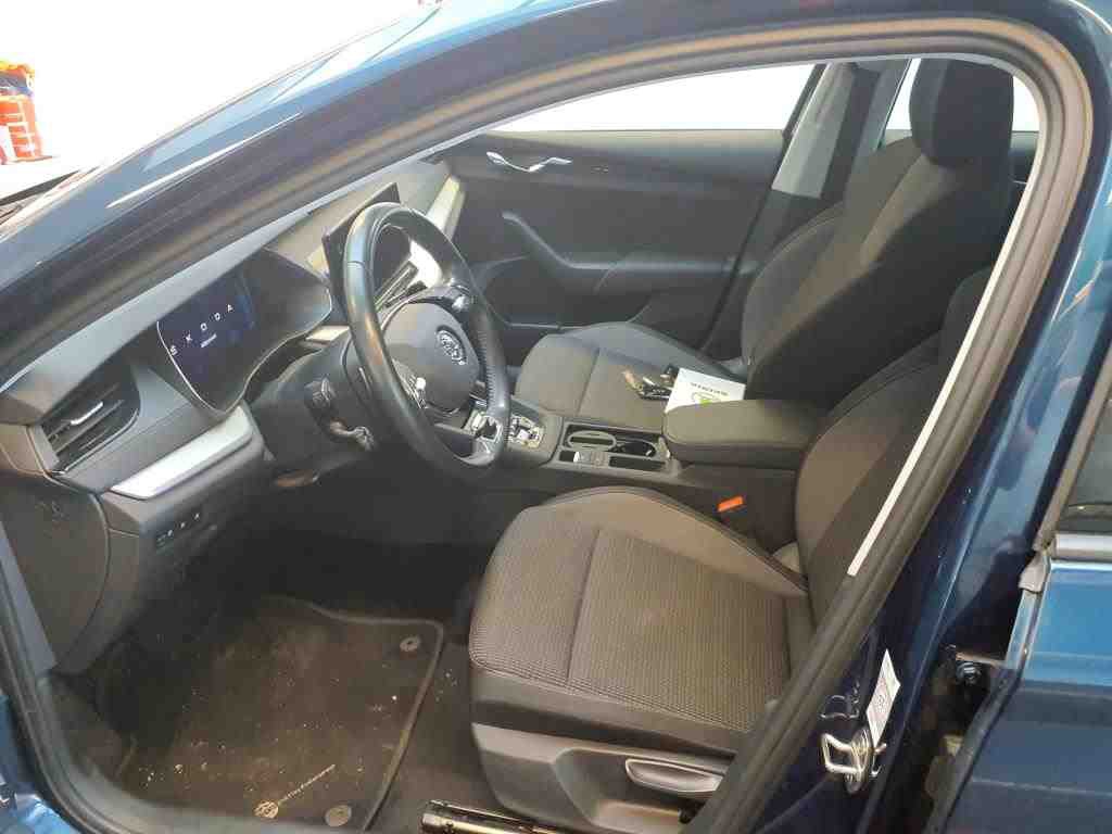 Skoda Octavia Kombi 1.4 TSI iV Ambition NAVI KLIMAAUT SHZ PDC LED 6