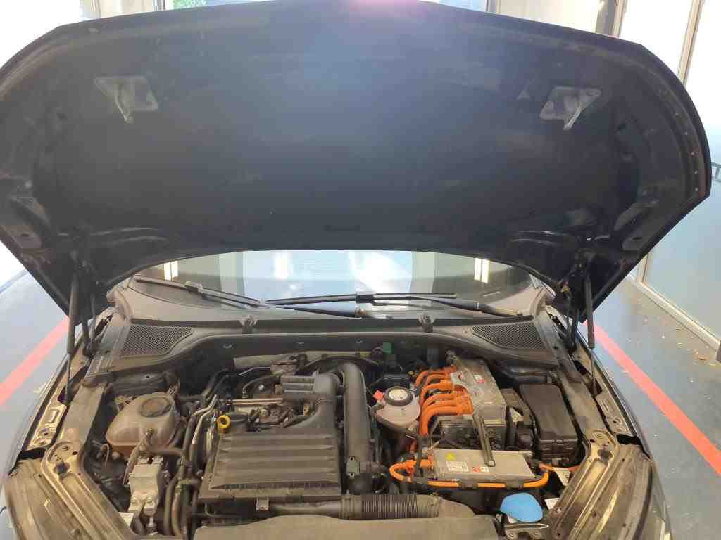 Skoda Octavia Kombi 1.4 TSI iV Ambition NAVI KLIMAAUT SHZ PDC LED 11