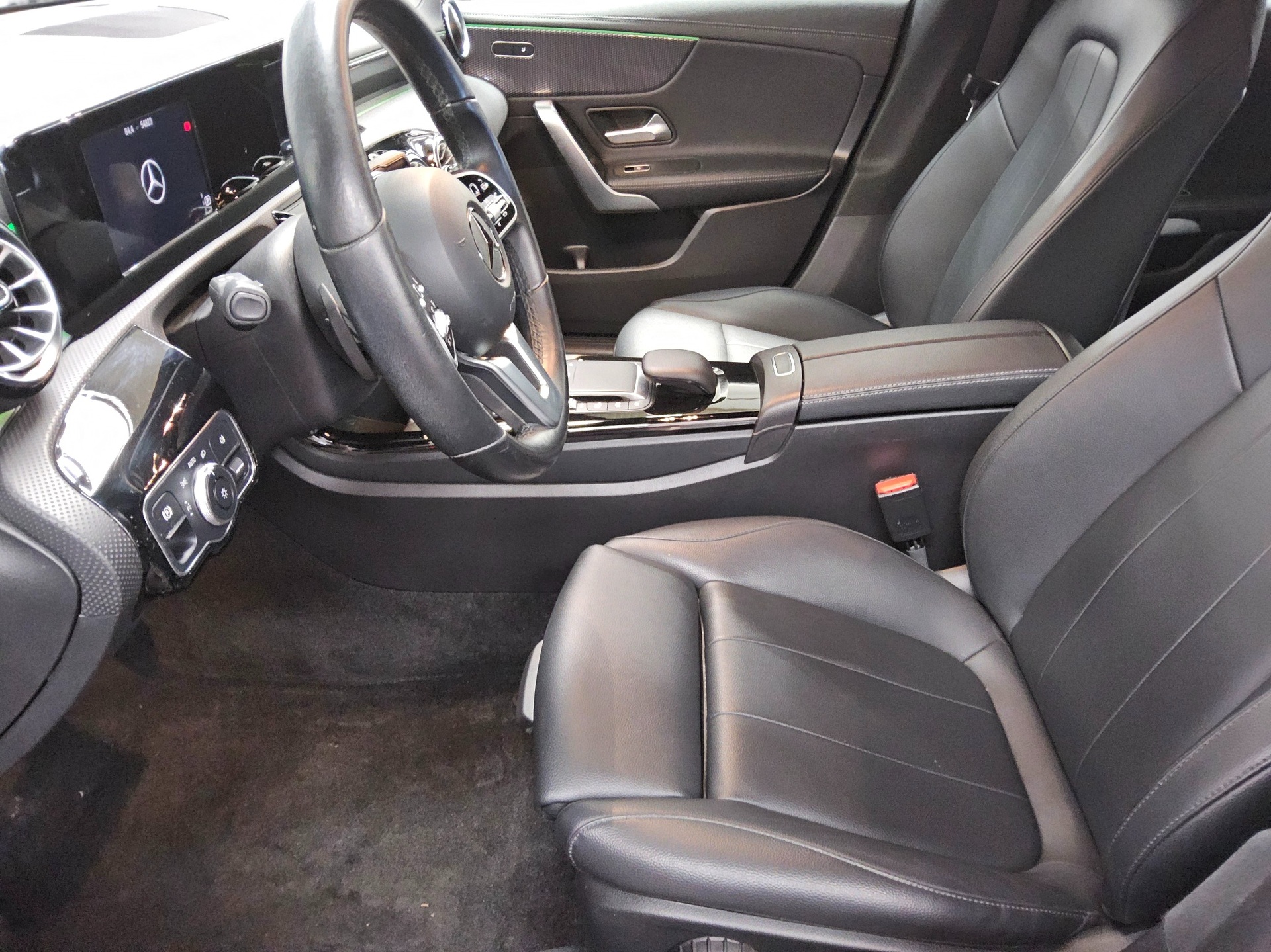 Mercedes-Benz CLA 200 SB d Progressive Leder Navi LED Tempomat 9