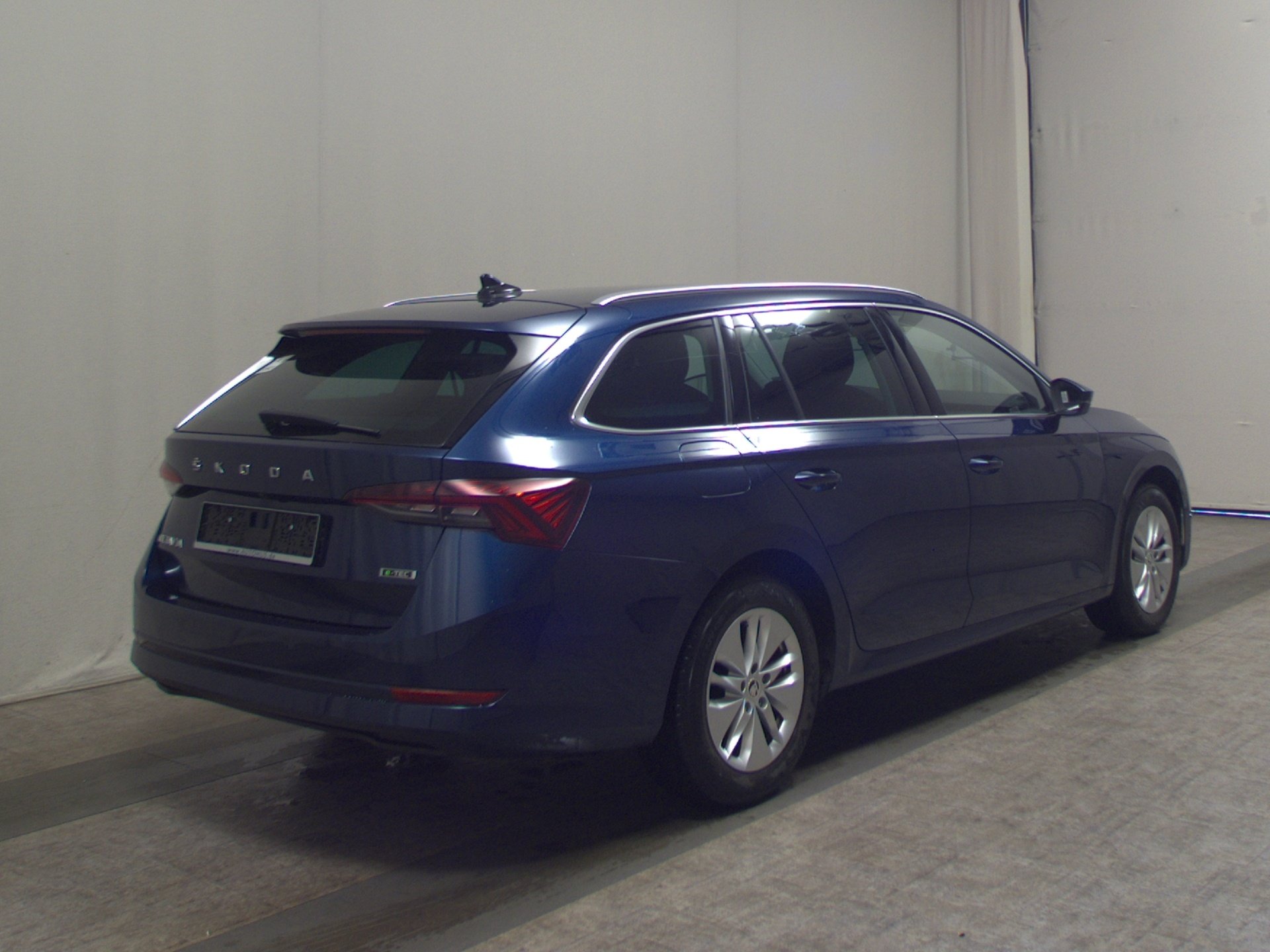 Skoda Octavia Kombi 1.0 TSI Clever Navi LED vc 4