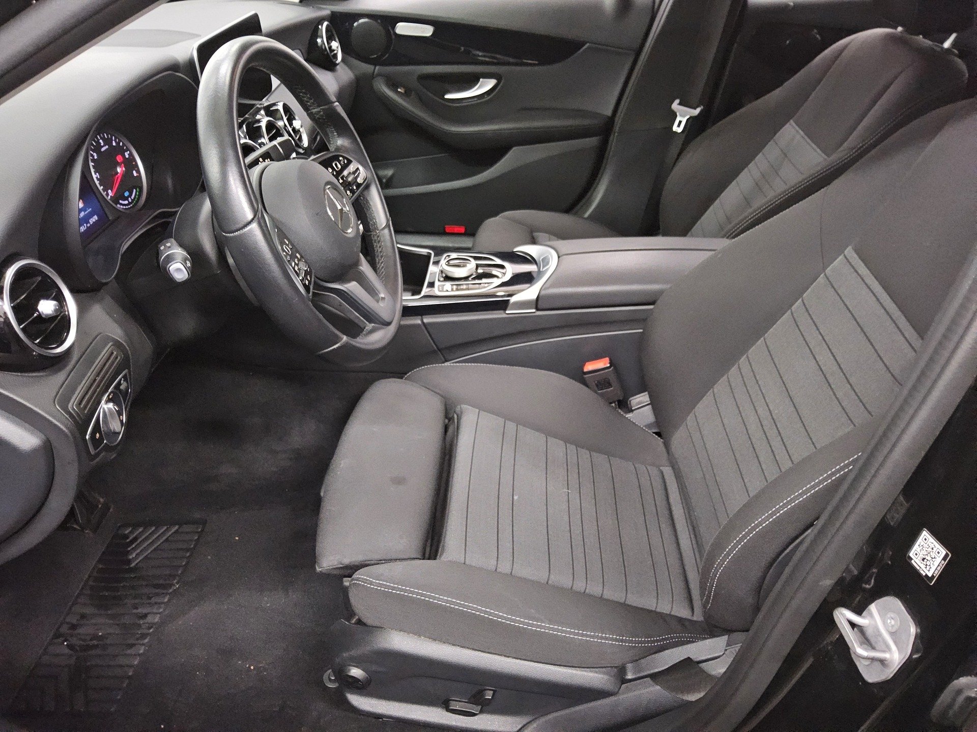 Mercedes-Benz C 300 de Avantgarde Navi LED AHK 8