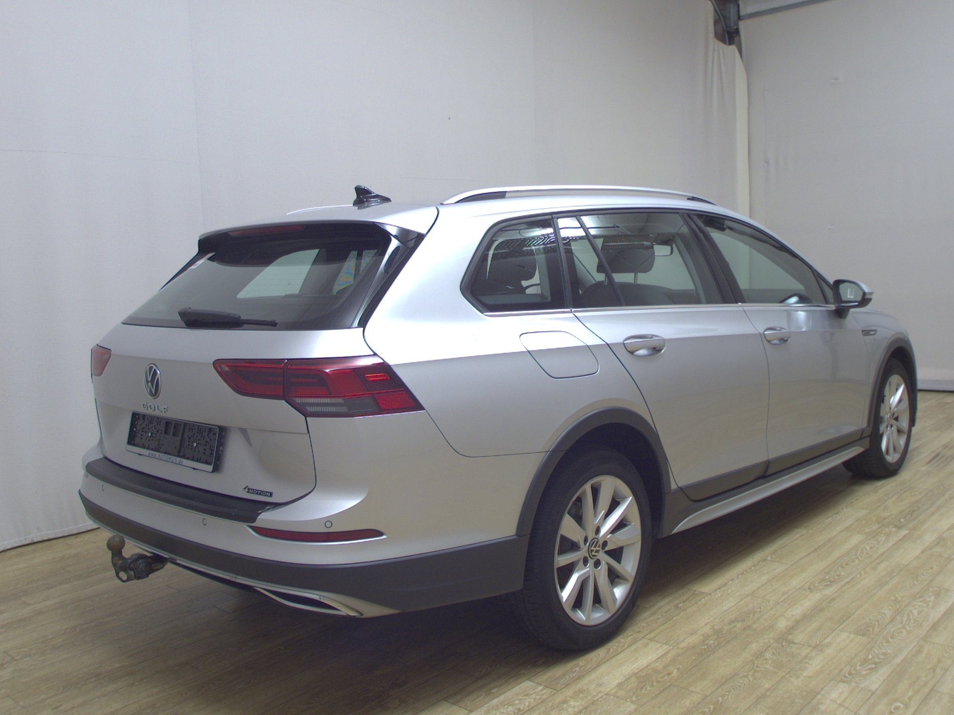 Volkswagen Golf-8 Alltrack 2.0 TDI 4M Navi LED+ AID AHK ACC 4