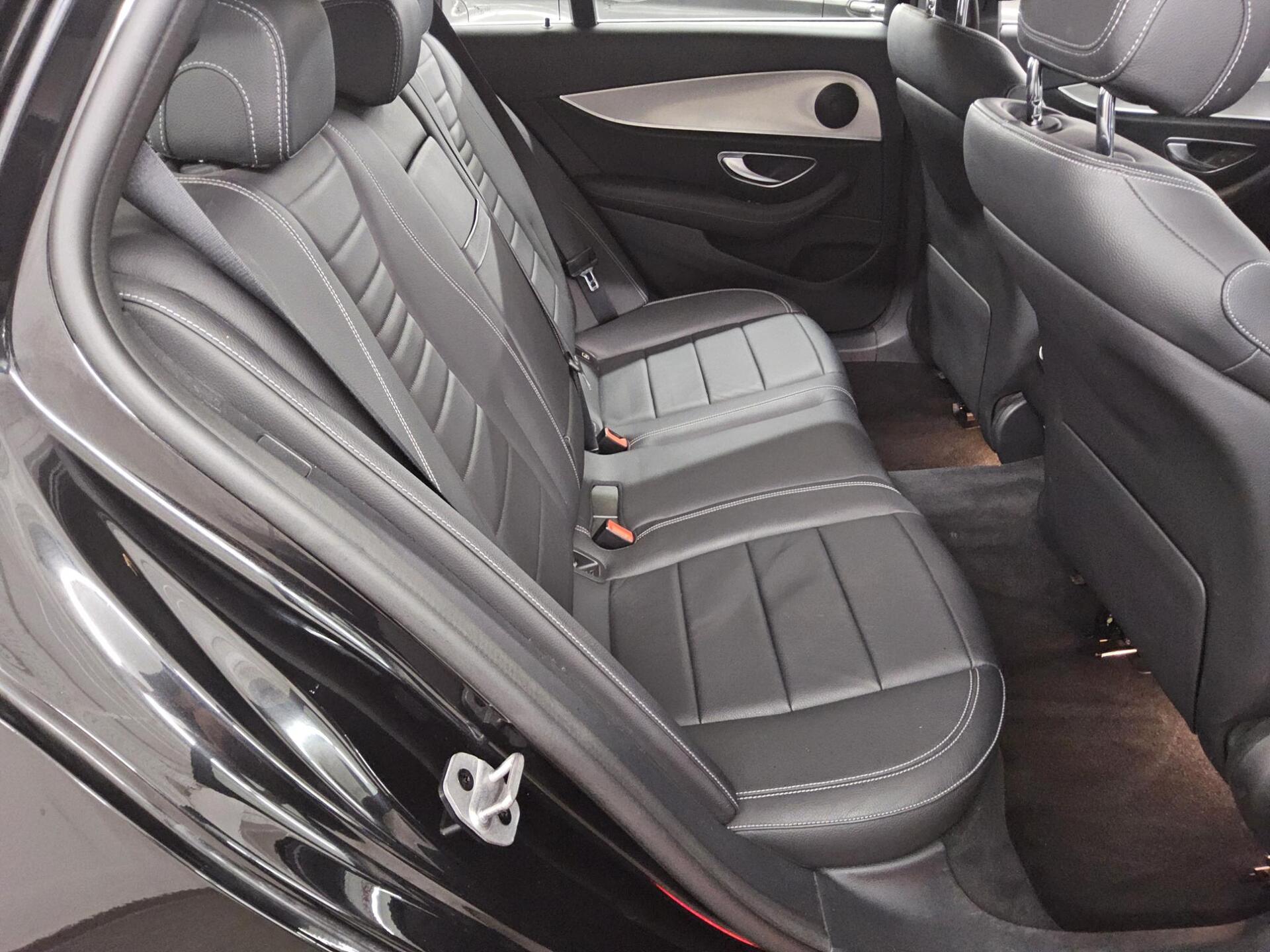 Mercedes-Benz E 220 T d Avantgarde Leder Navi LED RfK Distro+ 13
