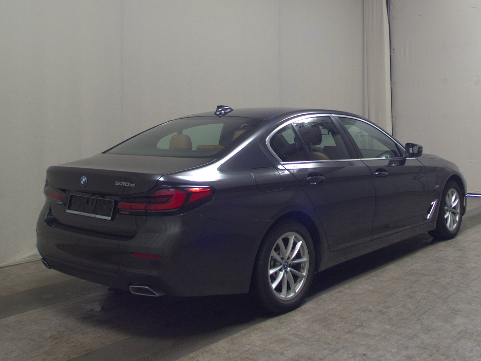BMW 530e Leder Navi LED LC prof. 4