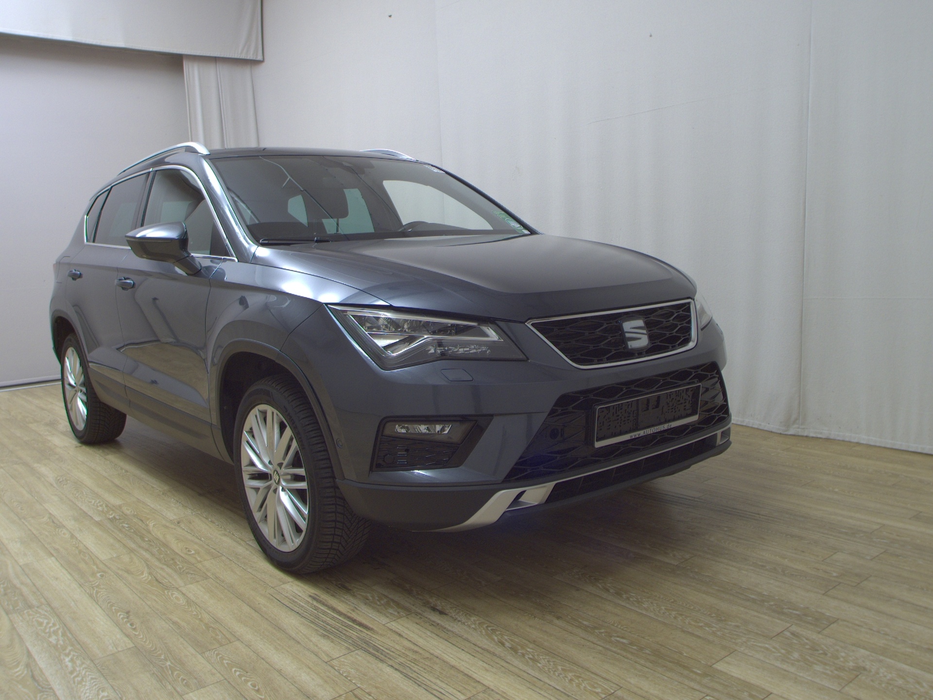 Seat Ateca 1.4 TSI Xcellence Navi LED RfK StHzg ACC 3