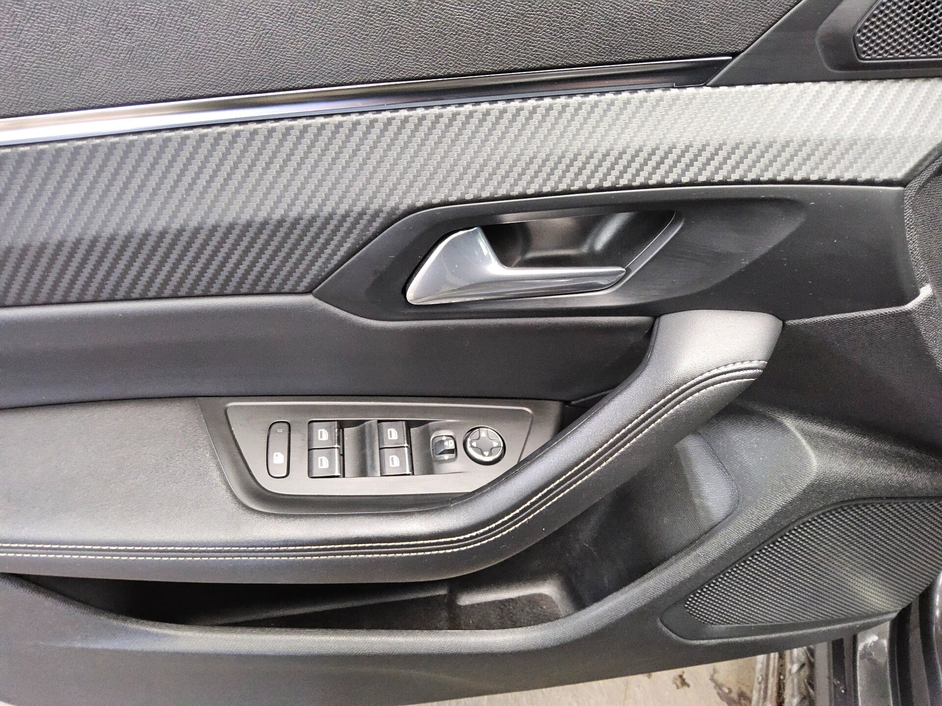 Peugeot 508 SW Hybrid 225 GT-Line T-Leder Navi LED RfK 10
