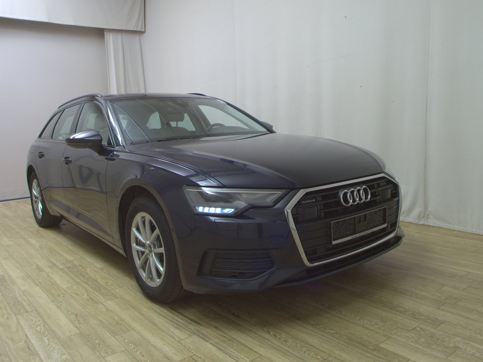 Audi A6 Avant 45 TDI Qu. Leder Navi LED vc RFK Shz 3
