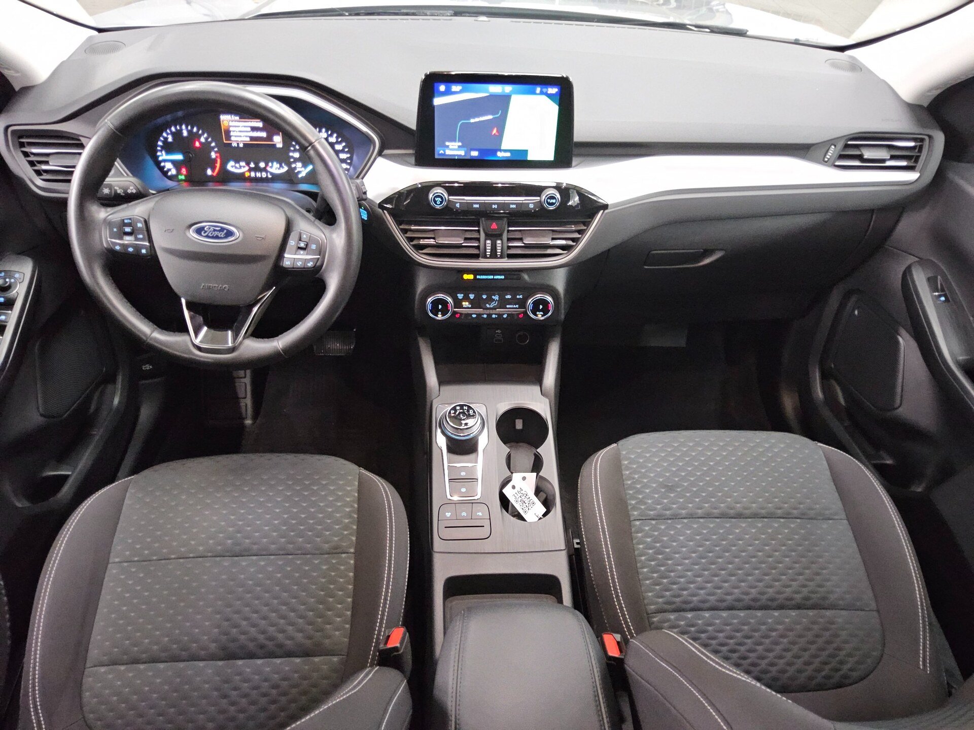 Ford Kuga 2.0 EB Cool&Connect Navi Shz AHK PDC 5