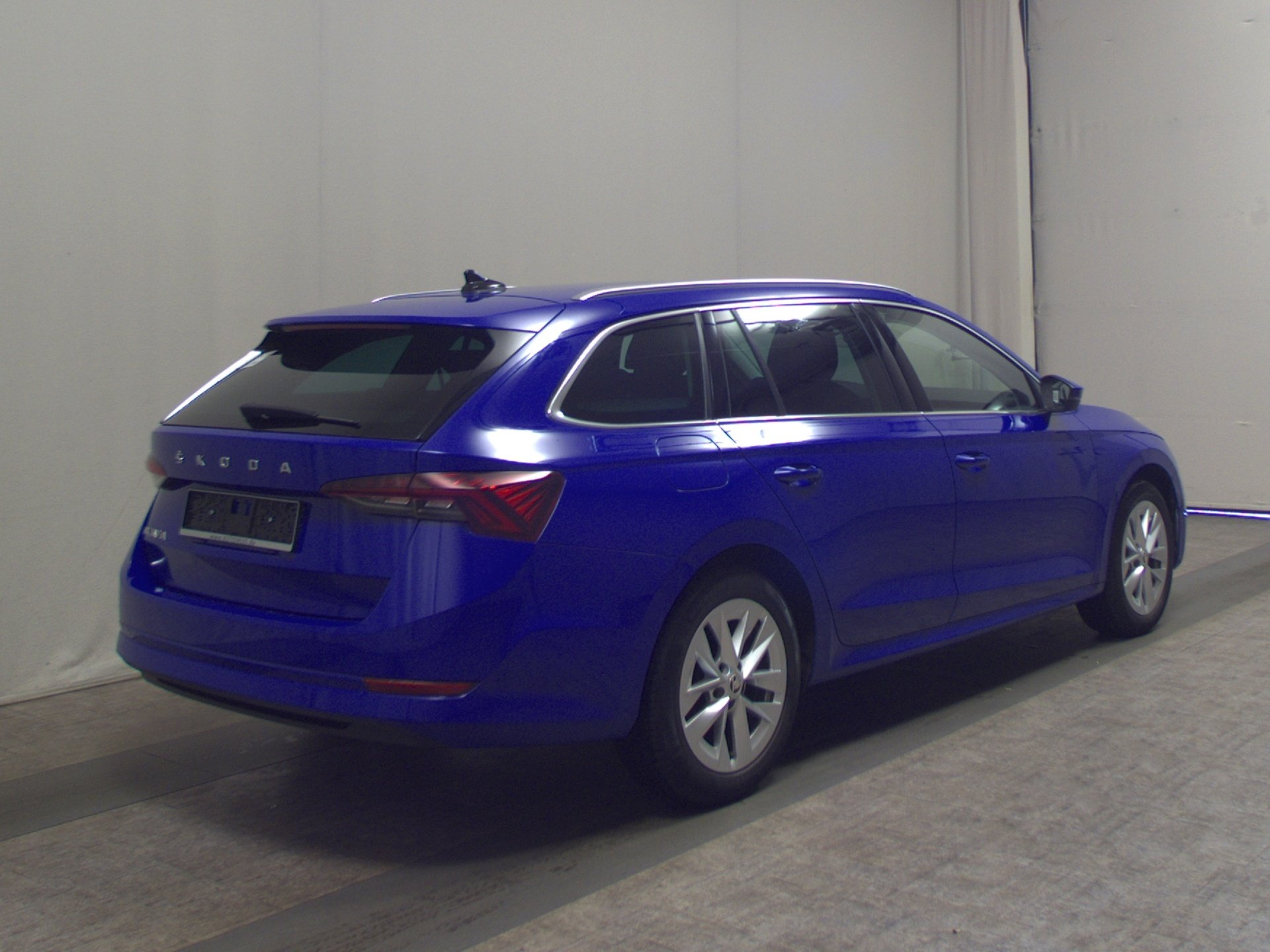 Skoda Octavia Kombi 2.0 TDI Style Navi LED Virtual 4