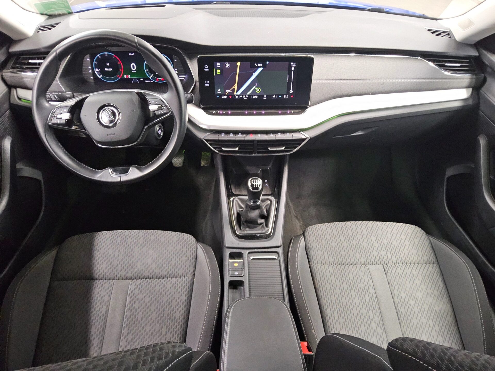 Skoda Octavia Kombi 2.0 TDI Style Navi LED Virtual 5