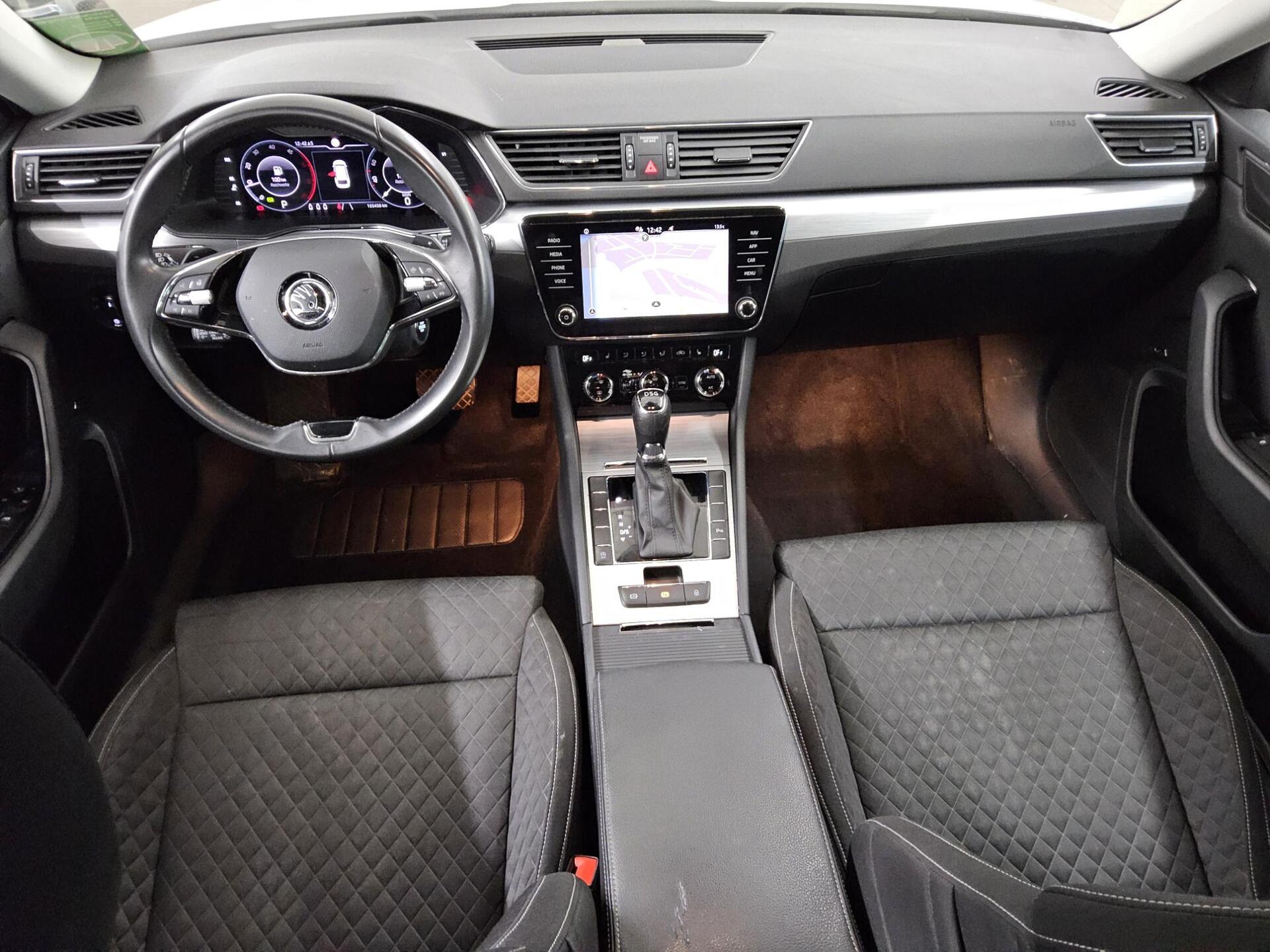 Skoda Superb Kombi 2.0 TDI Ambition Navi LED Virtual Canton 5