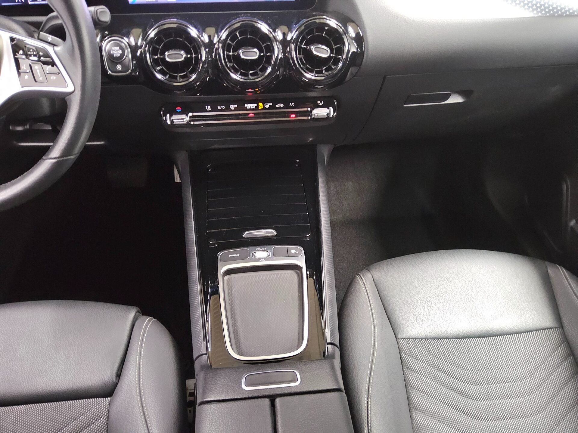 Mercedes-Benz B 180 d T-Leder Navi AHK Rückfahrkamera Shz 6
