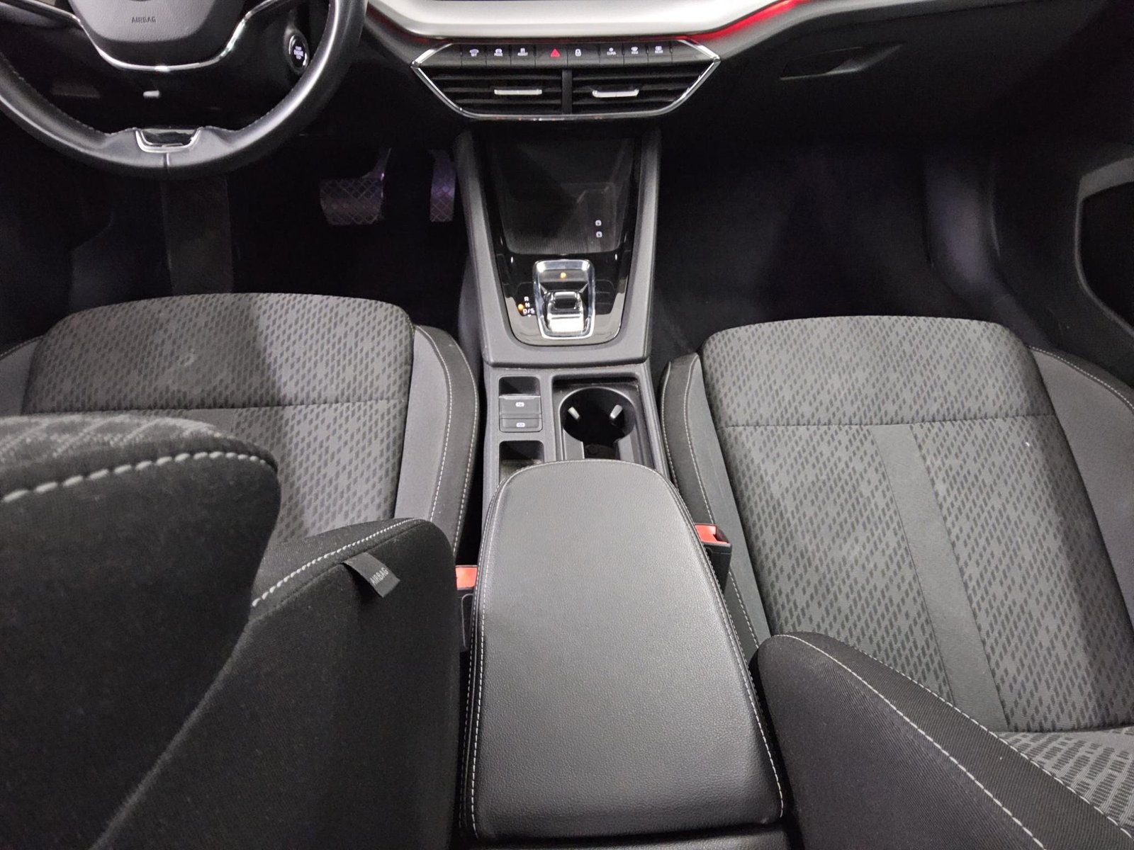 Skoda Octavia Kombi 2.0 TDI Style Navi vc Pano LED 6