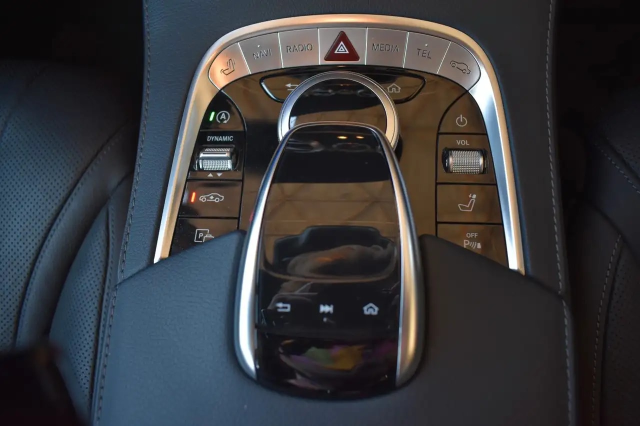 Mercedes-Benz S 500 LANG 48V AMG-LINE KEYLESS PANO FOND-ENTERT 20