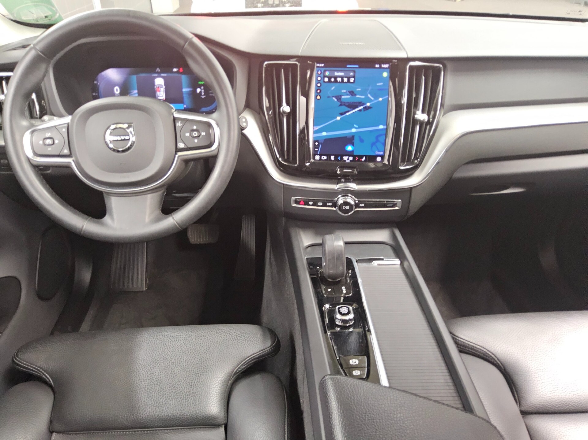 Volvo XC60 T8 AWD Hybrid Inscription Navi LED Pano RFK 5