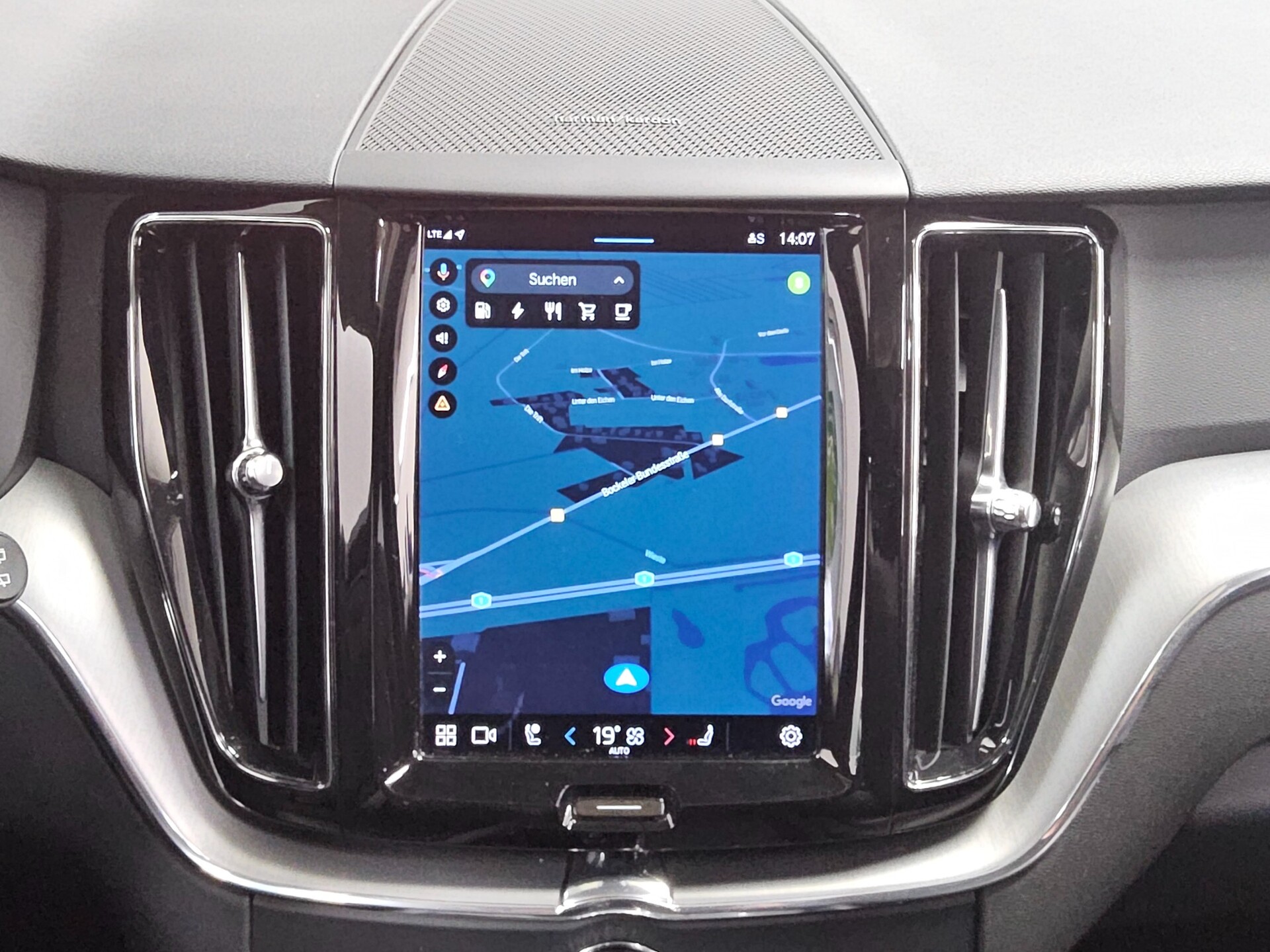 Volvo XC60 T8 AWD Hybrid Inscription Navi LED Pano RFK 7