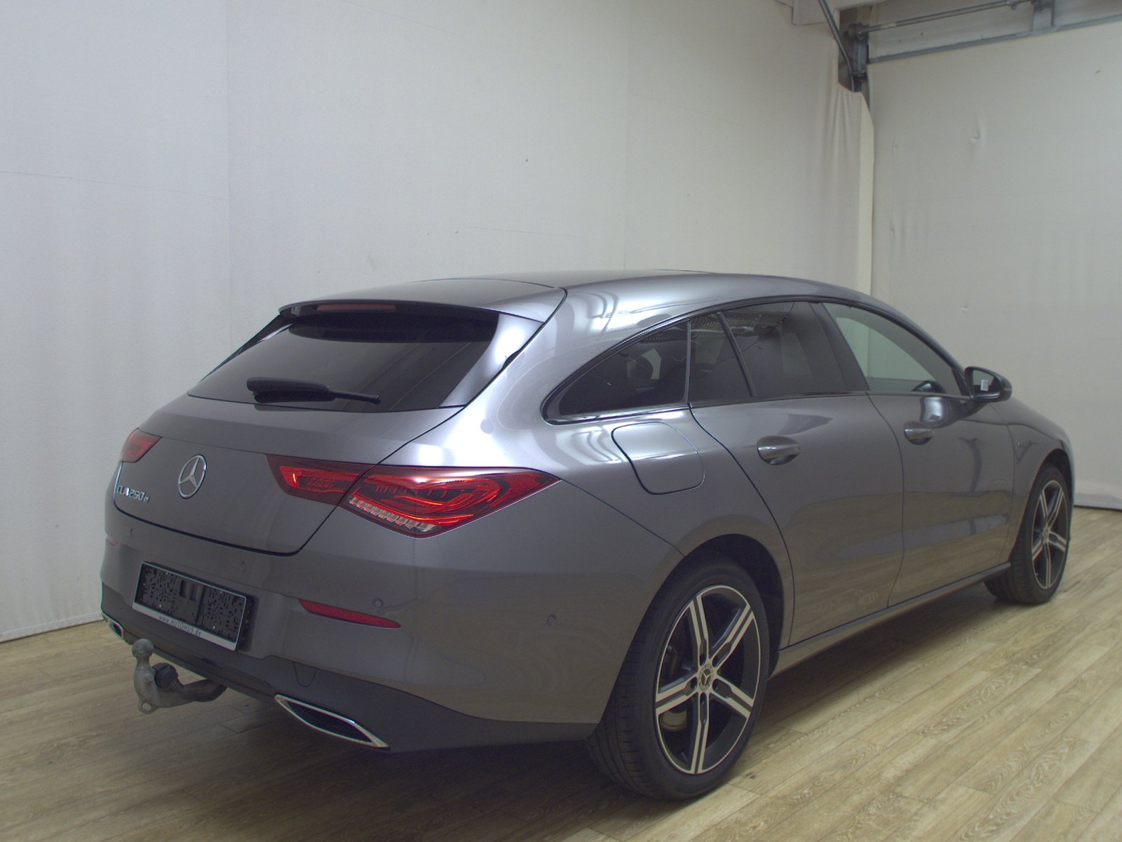 Mercedes-Benz CLA 250 Shooting Brake e Progressive Pano AHK RFK 4