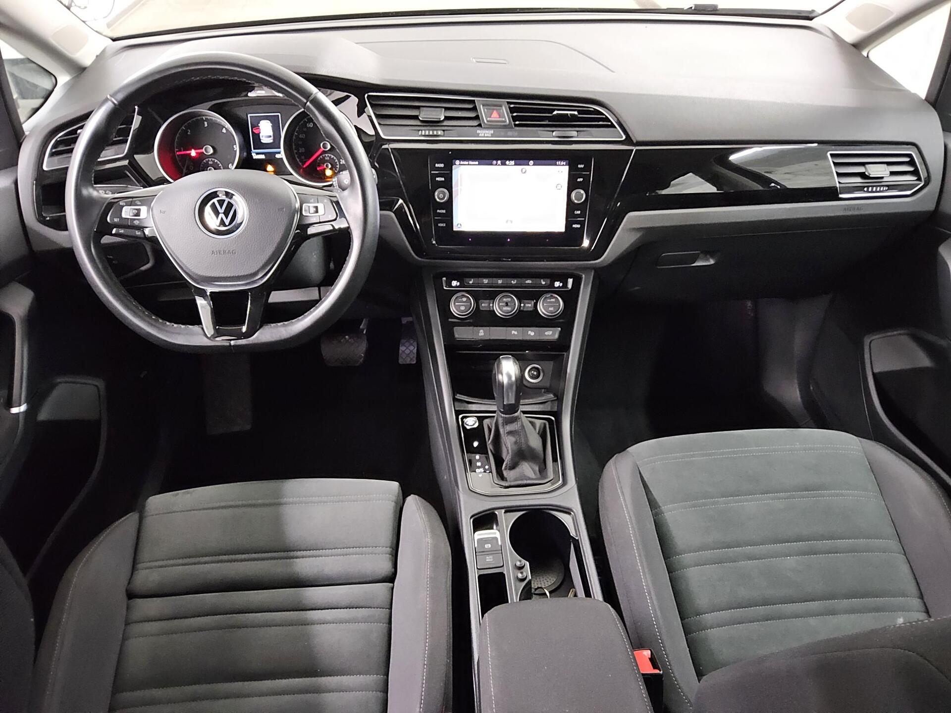 Volkswagen Touran 2.0 TDI Highline Navi LED Shz AHK RFK 5