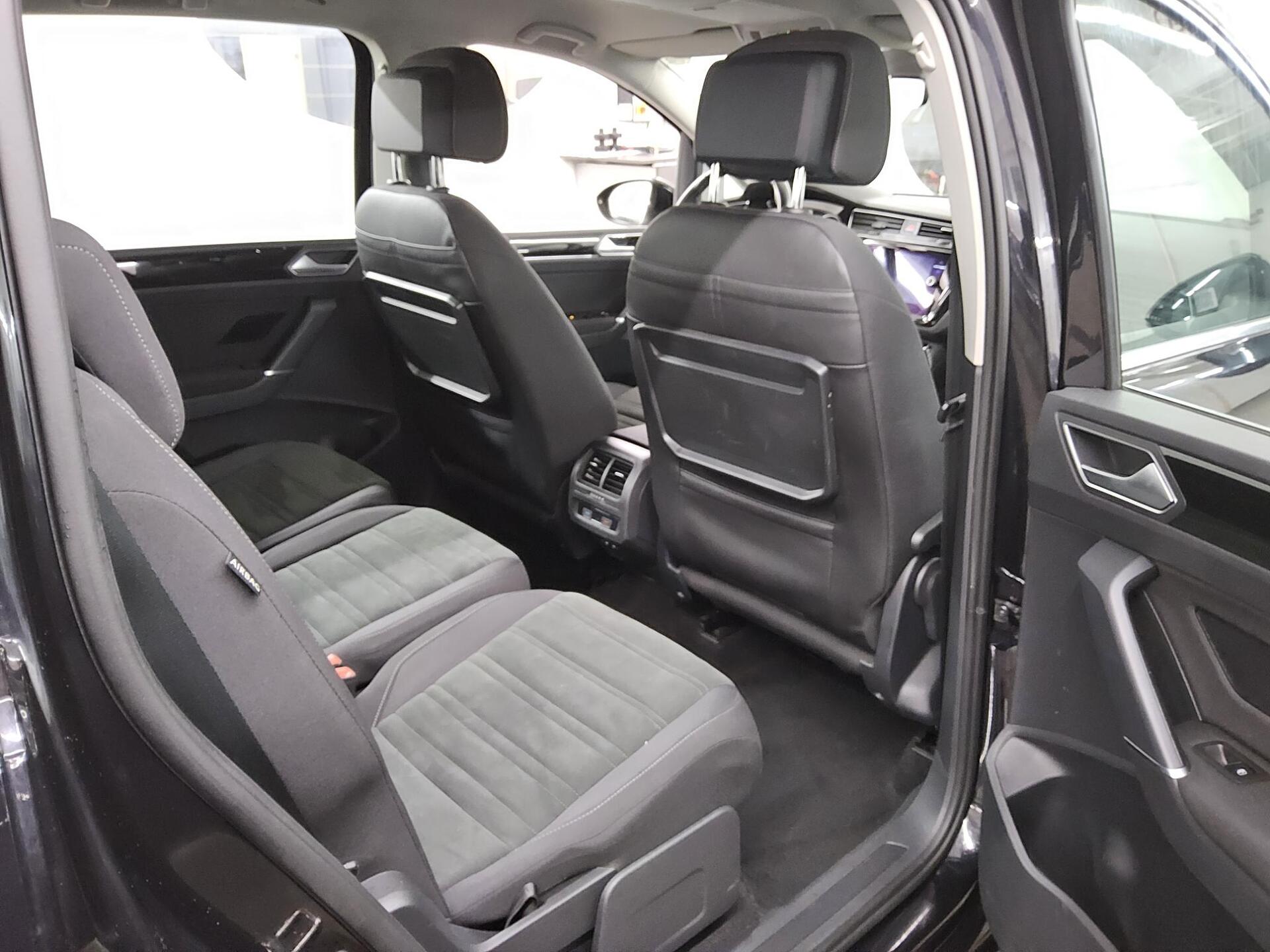 Volkswagen Touran 2.0 TDI Highline Navi LED Shz AHK RFK 13